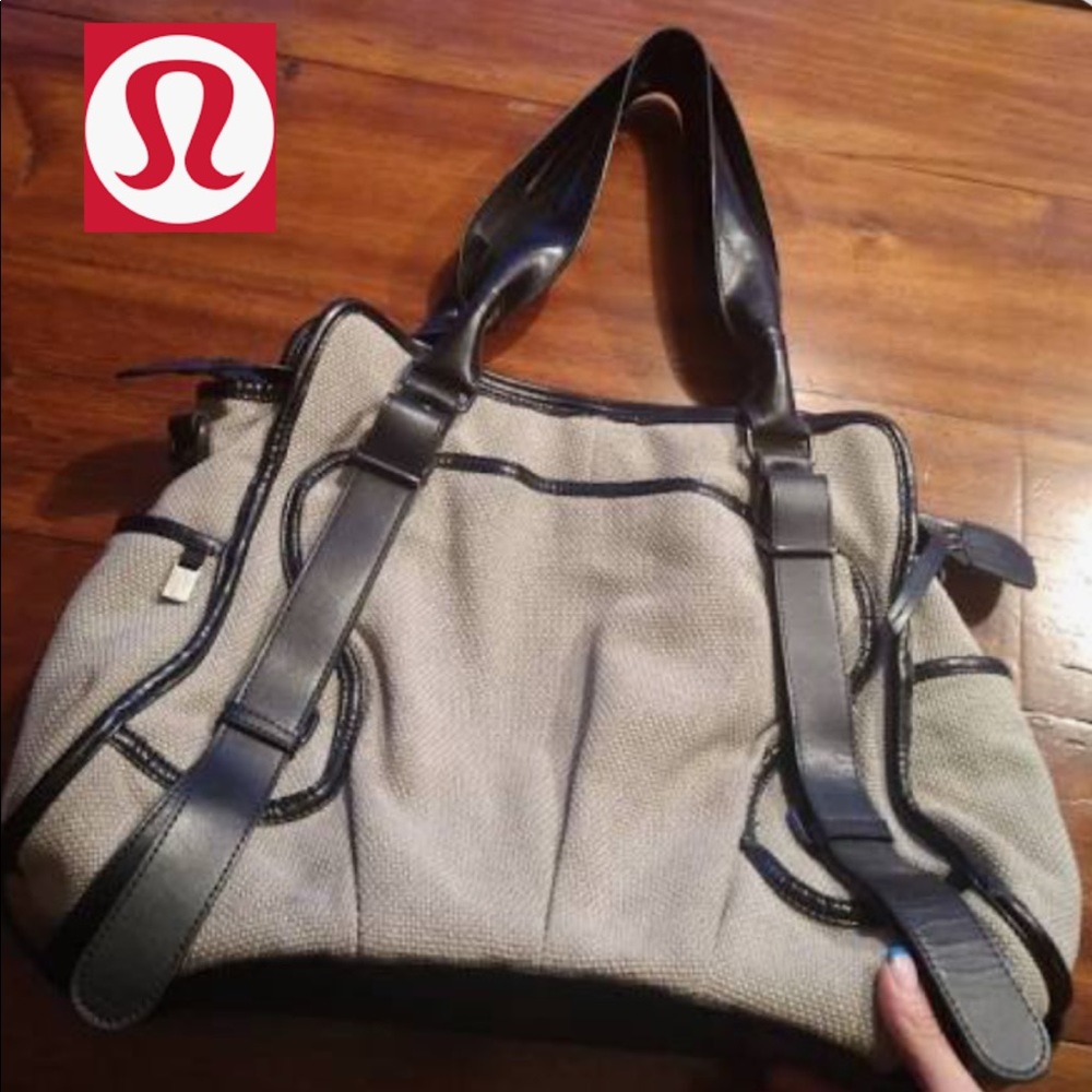 Lululemon gym satchel bag